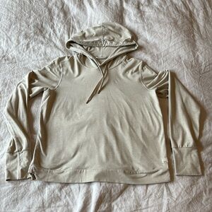 Vuori Halo Essential Hoodie